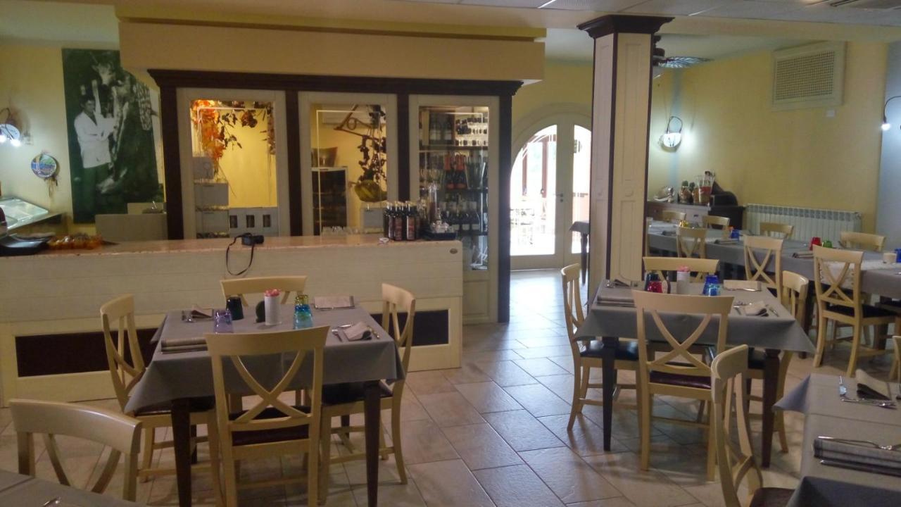 Relais Black Horse Millesimo Dış mekan fotoğraf